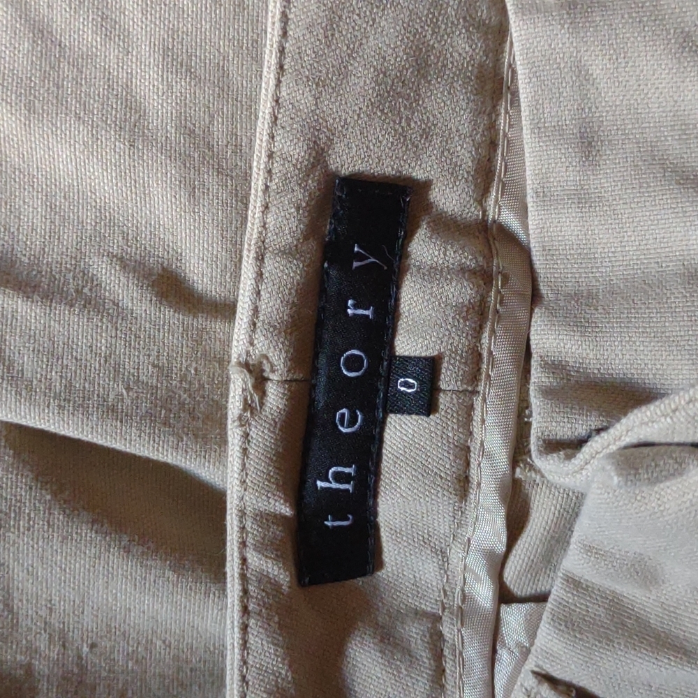 Theory Palmer Khaki Bermuda Shorts - Picture 4 of 7